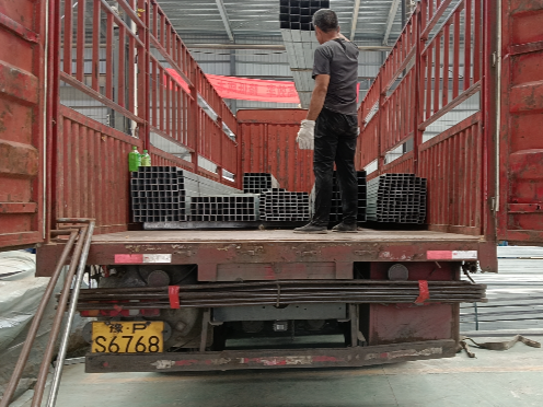 Packing & shipping Packing & shipping